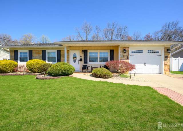 Property at 61 Forest Park Ter, Monroe, NJ 08831, 3 beds, 2 baths