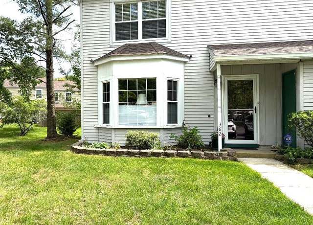 Property at 362 Minstrel Ct #362, Old Bridge, NJ 08857, 2 beds, 2.5 baths