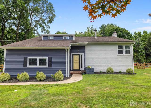 Property at 738 Amwell Rd, Hillsborough, NJ 08844, 4 beds, 2.5 baths