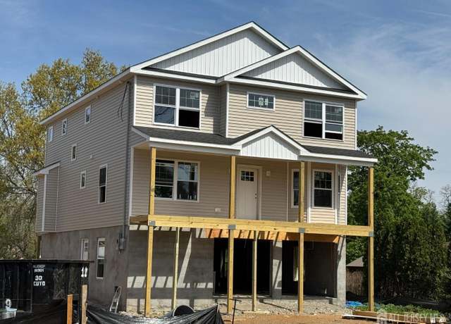 Property at 19 John St, Sayreville, NJ 08872, 4 beds, 2.5 baths