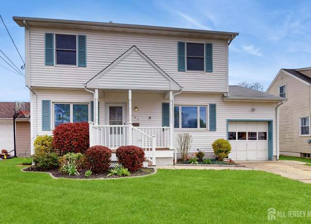 Property at 107 Loring Ave, Edison, NJ 08817, 4 beds, 2 baths