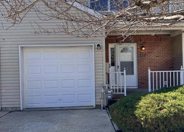 Property at 30 Goldsmith Dr, Spotswood, NJ 08884, 3 beds, 3 baths