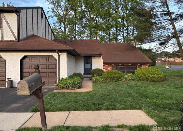 Property at 23 Cheltenham Pl, Sayreville, NJ 08872, 2 beds, 2 baths