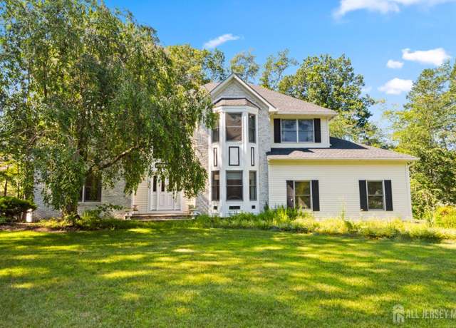 Property at 11 Darlington Dr, Rockaway Twp, NJ 07866, 4 beds, 2.5 baths