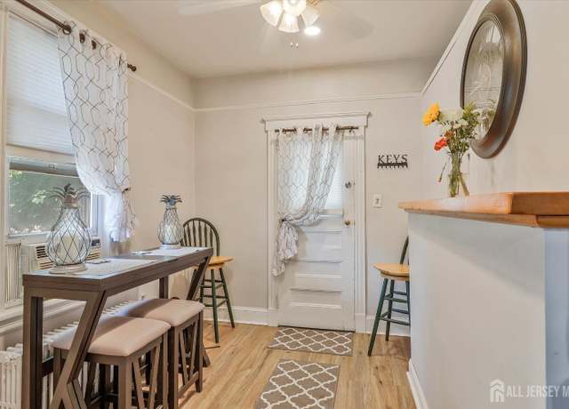 Property at 61 Redwood Ave Ave, Edison, NJ 08817, 3 beds, 2 baths