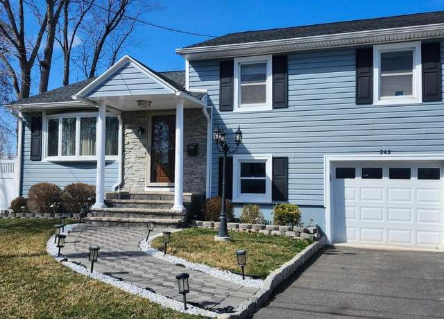 Property at 242 Hamilton Blvd, Piscataway, NJ 08854, 3 beds, 2 baths