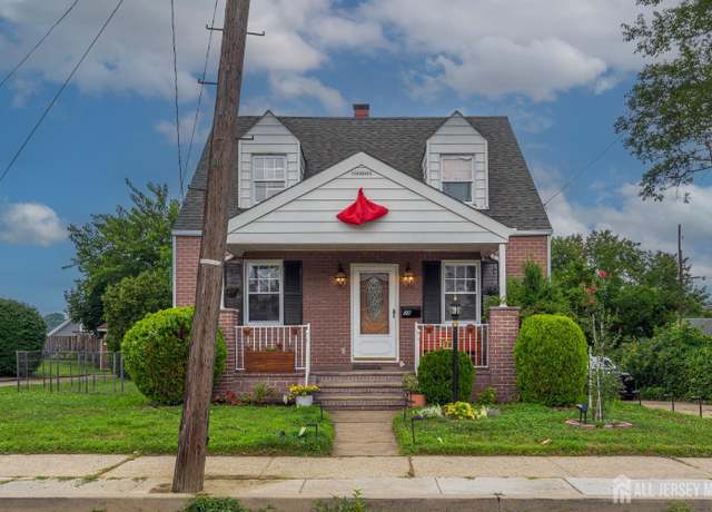 Property at 28 Johnson Pl, South River, NJ 08882, 3 beds, 2 baths