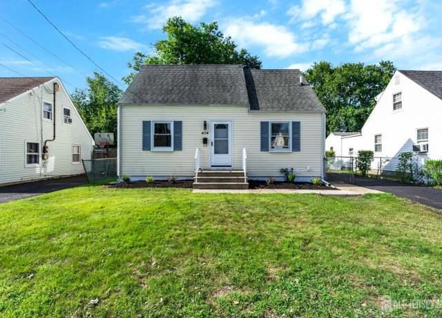Property at 404 Edgeworth St, Middlesex, NJ 08846, 3 beds, 3 baths