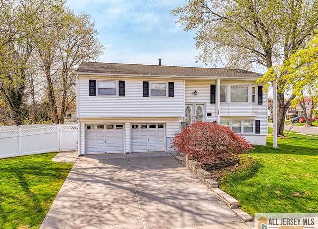 Property at 14 Gramercy Rd, Old Bridge, NJ 08857, 4 beds, 2 baths