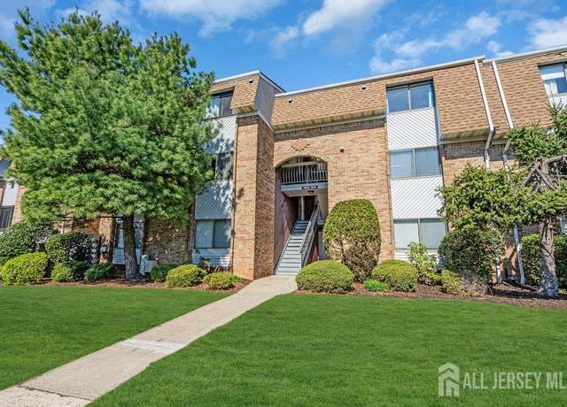 Property at 1613 Edison Glen Ter, Edison, NJ 08837, 1 bed, 1 bath