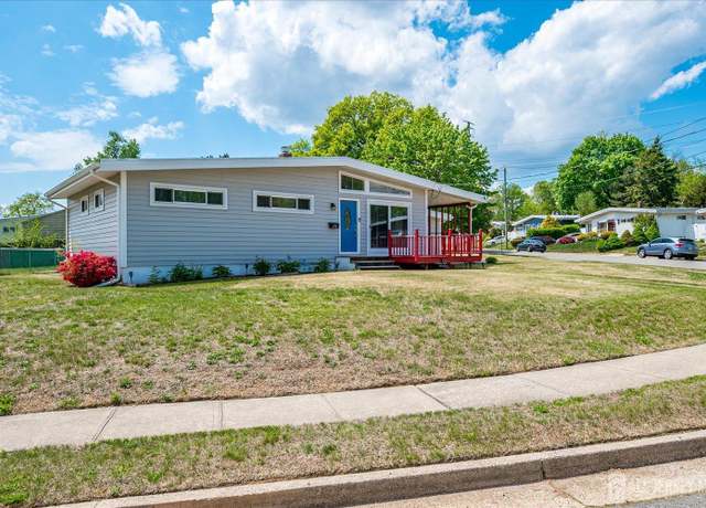 Property at 15 Kenlen Dr, Edison, NJ 08817, 3 beds, 2.5 baths