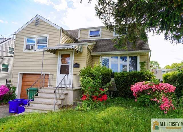 Property at 5 Gardner Pl, Sayreville, NJ 08859, 3 beds, 1 bath