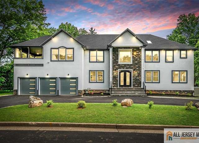 Property at 4 Hemlock Dr, Edison, NJ 08820, 6 beds, 6.5 baths