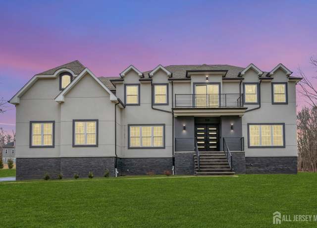 Property at 131-B Dutch Rd, East Brunswick, NJ 08816, 6 beds, 4.5 baths