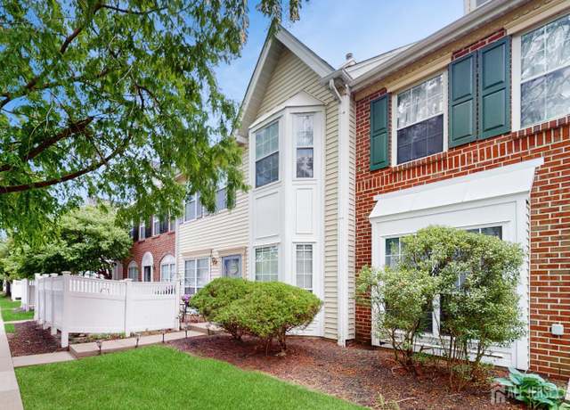 Property at 28 Clay St, North Brunswick, NJ 08902, 2 beds, 2.5 baths