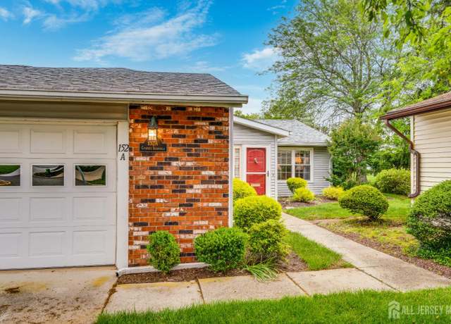 Property at 152 Chatham Dr Unit A, Monroe, NJ 08831, 3 beds, 2 baths