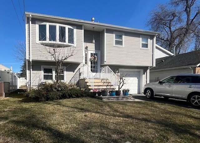 Property at 37 Kearney Ave, Keyport, NJ 07735, 3 beds, 2 baths