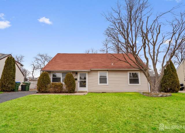 Property at 13 Mercury Rd, Edison, NJ 08817, 3 beds, 1 bath