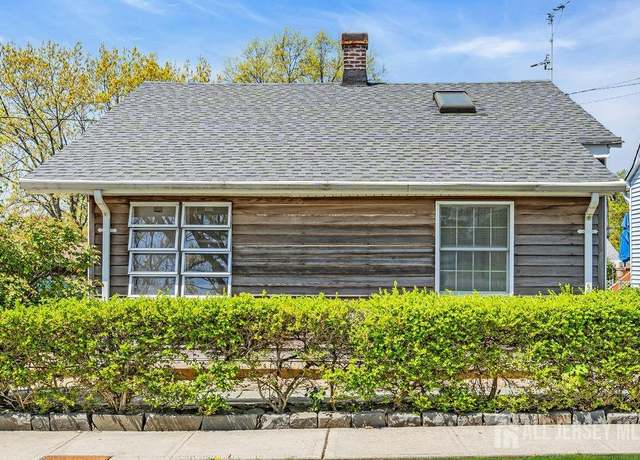 Property at 75 Lafayette St, Milltown, NJ 08850, 2 beds, 1 bath