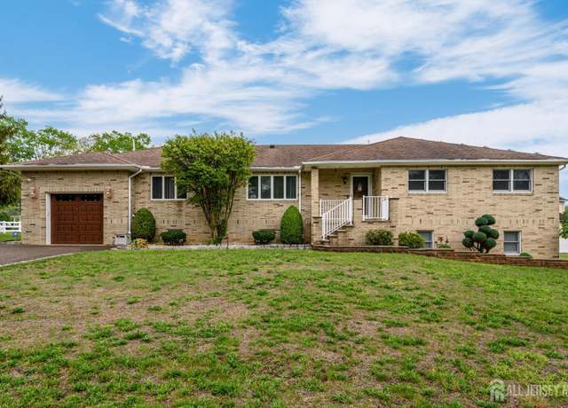 Property at 127 Church Ln, East Brunswick, NJ 08816, 3 beds, 4 baths