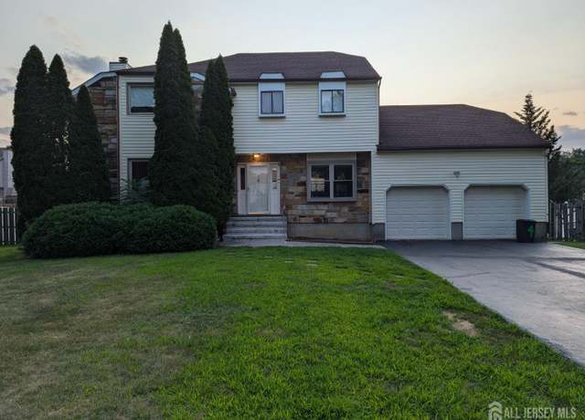 Property at 4 La Valencia Rd, Old Bridge, NJ 08857, 4 beds, 2.5 baths