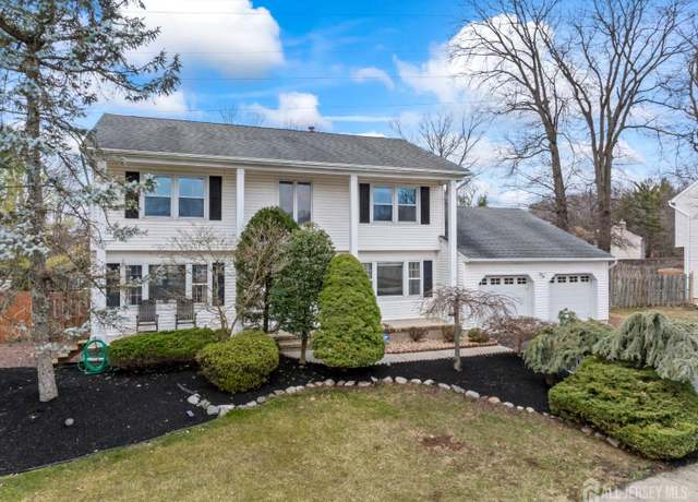 Property at 25 Visco Dr, Edison, NJ 08820, 4 beds, 2.5 baths