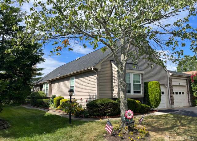 Property at 8-B John Paul Jones Dr, Monroe, NJ 08831, 2 beds, 2 baths