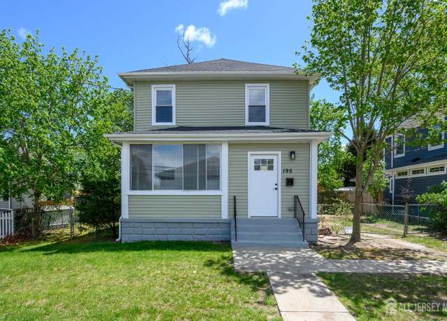 Property at 195 Manalapan Rd, Spotswood, NJ 08884, 3 beds, 1.5 baths