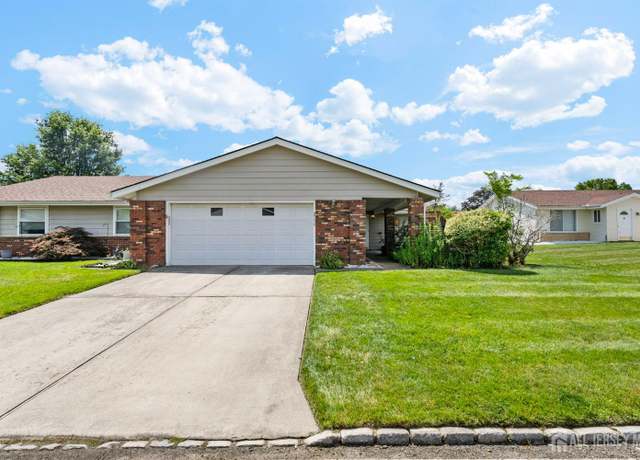 Property at 213 Doremus Dr Unit c, Monroe, NJ 08831, 2 beds, 2 baths