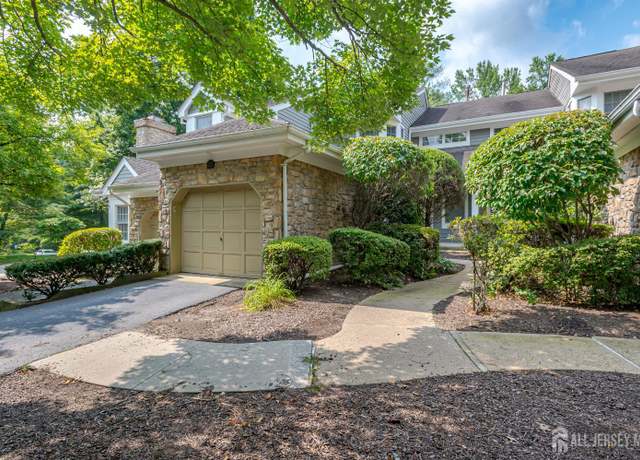 Property at 22 Brookwood Ct, South Brunswick, NJ 08540, 2 beds, 2.5 baths