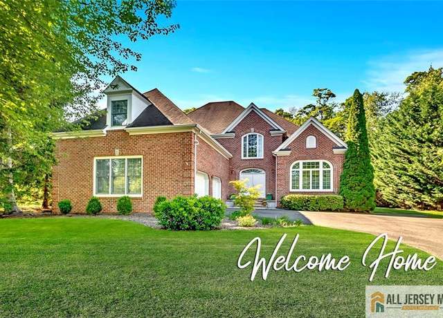 Property at 2 Danser Dr, Cranbury, NJ 08512, 4 beds, 2.5 baths