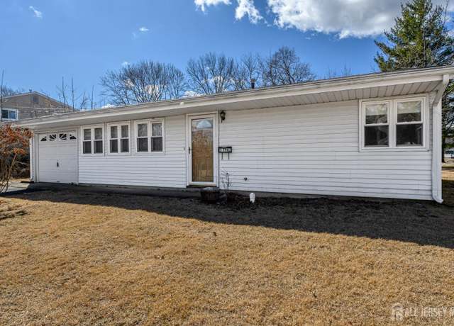 Property at 3 Tyne Ct, South Brunswick, NJ 08824, 3 beds, 2 baths