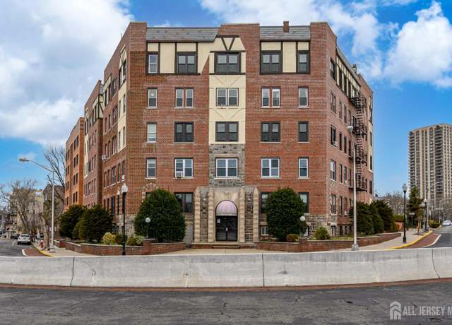 Property at 7435 Boulevard East #34, North Bergen, NJ 07047, 1 bed, 1 bath