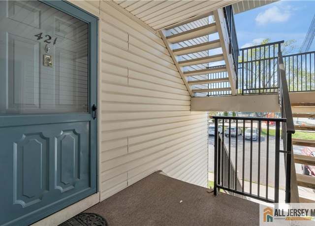 Property at 421 Lancaster Ct, Piscataway, NJ 08854, 2 beds, 2 baths