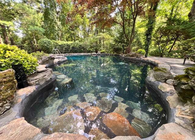 Property at 2 Gloucester Ct, East Brunswick, NJ 08816, 5 beds, 3.5 baths