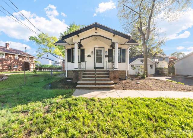 Property at 16 Seville Ave, Highland Park, NJ 08904, 2 beds, 1 bath