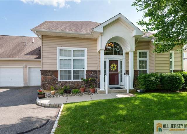 Property at 704 Schindler Dr, South Brunswick, NJ 08540, 3 beds, 2.5 baths