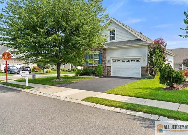 Property at 1 Turret Dr, Monroe, NJ 08831, 2 beds, 2 baths