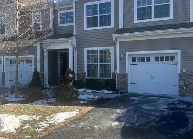 Property at 138 N Grabowski Dr #1490, Sayreville, NJ 08859, 2 beds, 2.5 baths