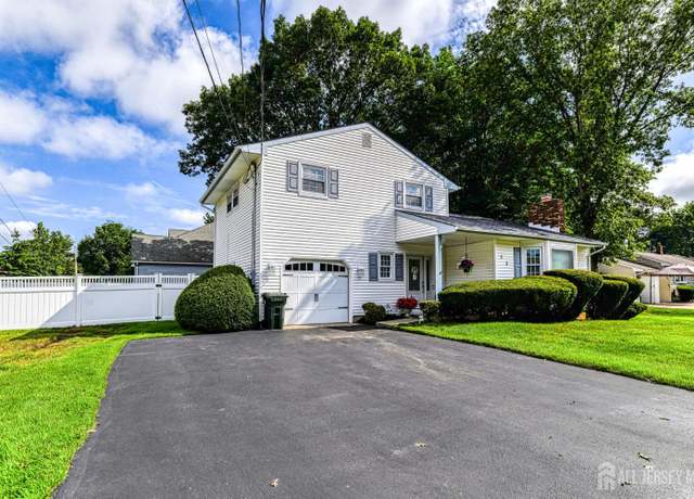 Property at 13 Ellingham Ave, Monroe, NJ 08831, 3 beds, 1.5 baths
