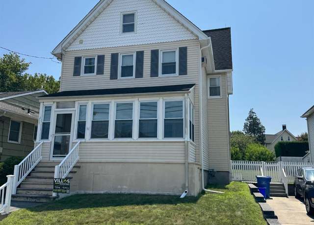 Property at 257 George St, South Amboy, NJ 08879, 3 beds, 1.5 baths