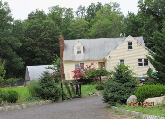 Property at 486 Elizabeth Ave, Franklin, NJ 08873