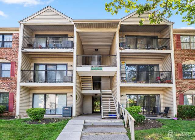 Property at 255 Hampshire Ct, Piscataway, NJ 08854, 2 beds, 2 baths