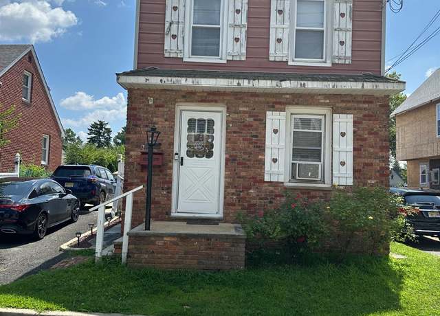 Property at 20 Dolan St, Sayreville, NJ 08872, 3 beds, 2 baths
