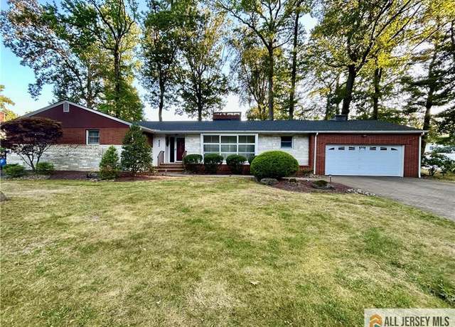 Property at 422 Franklin Rd, North Brunswick, NJ 08902, 4 beds, 3 baths