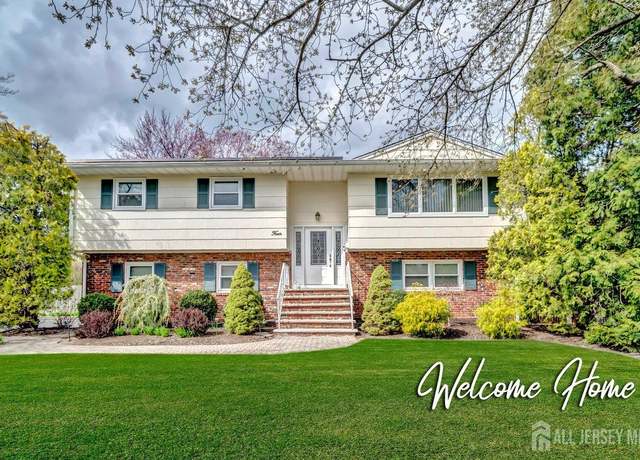 Property at 4 Wick Rd, East Brunswick, NJ 08816, 4 beds, 3 baths