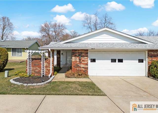 Property at 180 Mimosa Plz Unit 180A, Monroe, NJ 08831, 2 beds, 2 baths