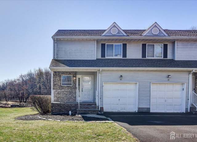 Property at 40 Forest Garden Dr, Old Bridge, NJ 07747, 3 beds, 3 baths