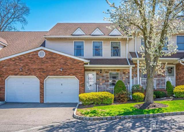 Property at 675 Raritan Rd, Clark, NJ 07066, 2 beds, 2.5 baths