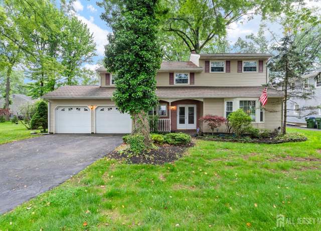 Property at 25 Turner Ave, Edison, NJ 08820, 5 beds, 3.5 baths